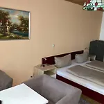 Gaestehaus Am Lindenweg *