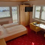 Gaestehaus Am Lindenweg * Meersburg
