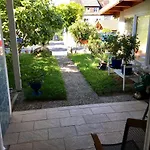 Homestay Gaestehaus Am Lindenweg Meersburg