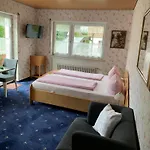 Gaestehaus Am Lindenweg *