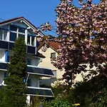Gaestehaus Am Lindenweg *