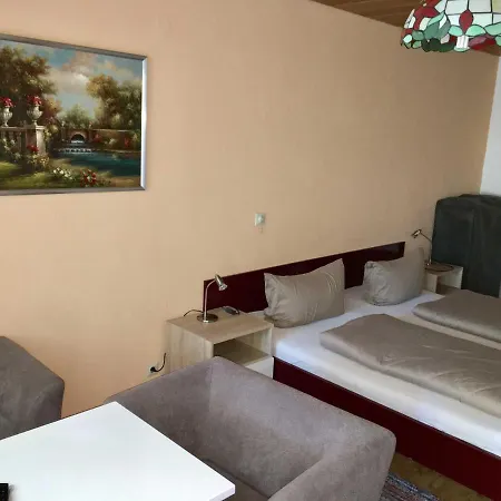 Gaestehaus Am Lindenweg *