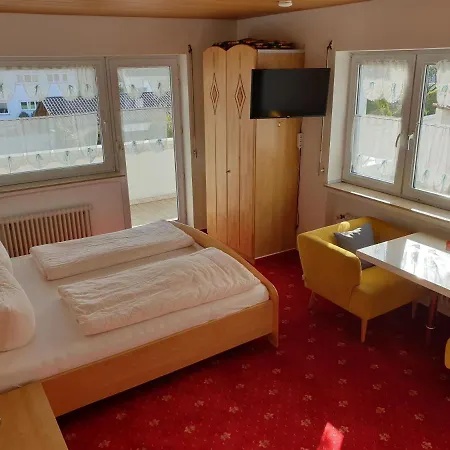 Gaestehaus Am Lindenweg * Meersburg