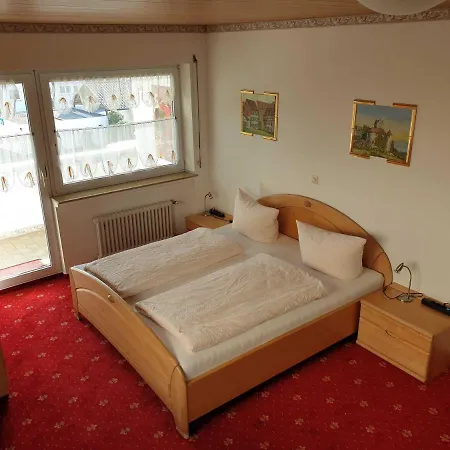Ubytování v soukromí Gaestehaus Am Lindenweg *