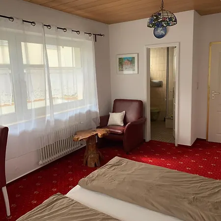 Gaestehaus Am Lindenweg Séjour chez l'habitant *