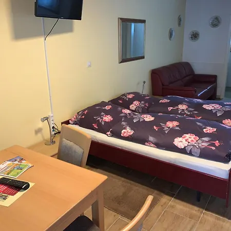 Gaestehaus Am Lindenweg Ubytování v soukromí Meersburg
