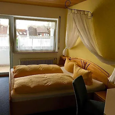 Gaestehaus Am Lindenweg Ubytování v soukromí