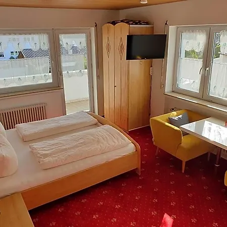 Gaestehaus Am Lindenweg Alloggio in famiglia *