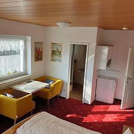 Gaestehaus Am Lindenweg * Meersburg