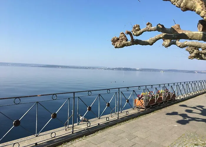 Gaestehaus Am Lindenweg * Meersburg