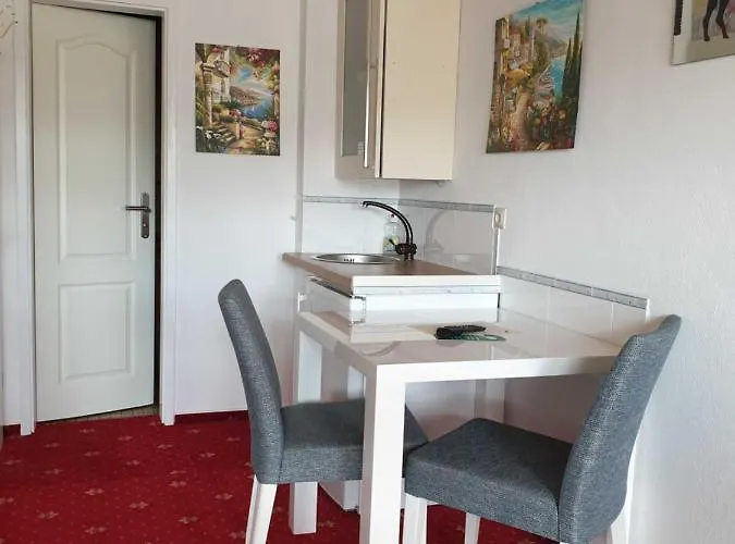 Kwatera prywatna Gaestehaus Am Lindenweg